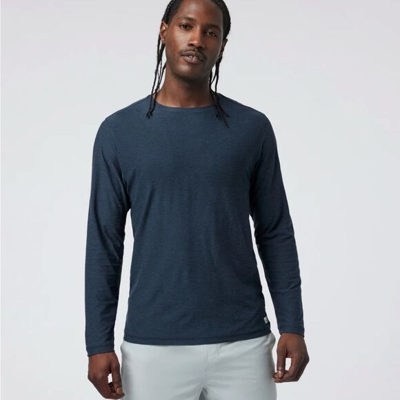 Vuori men’s xl long sleeve strato tech tee navy heather nwt upf 30+ - Picture 1 of 7